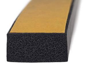 Moosgummi-Profil 3 x 40 mm selbstkl. (VE 50 m)